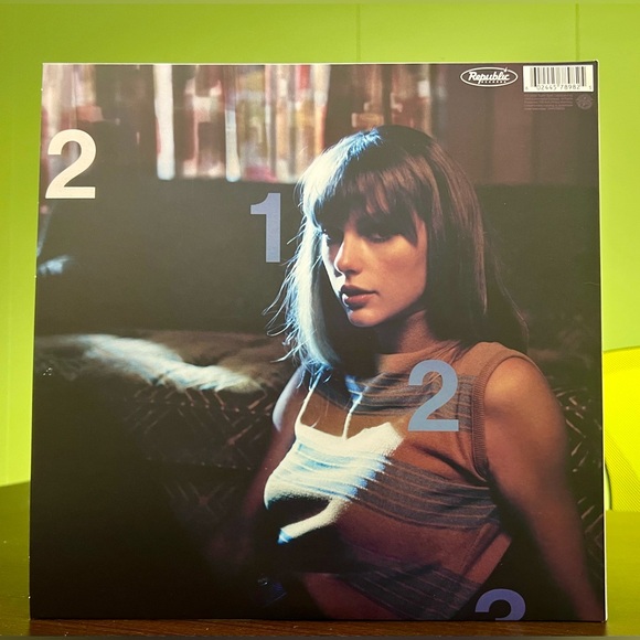 Taylor Swift Midnights Vinyl Record - Moonstone Blue Edition - Picture 2 of 4